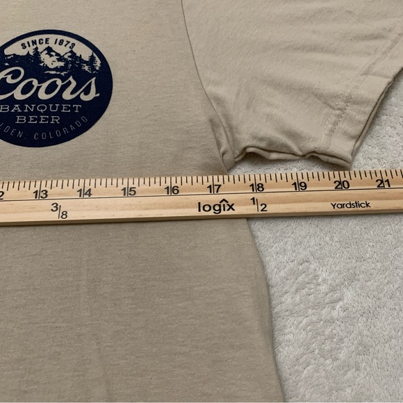 NEW Coors Banquet Beer Golden Colorado T-Shirt Men's Small Short Sleeve Sand - Picture 6 of 7